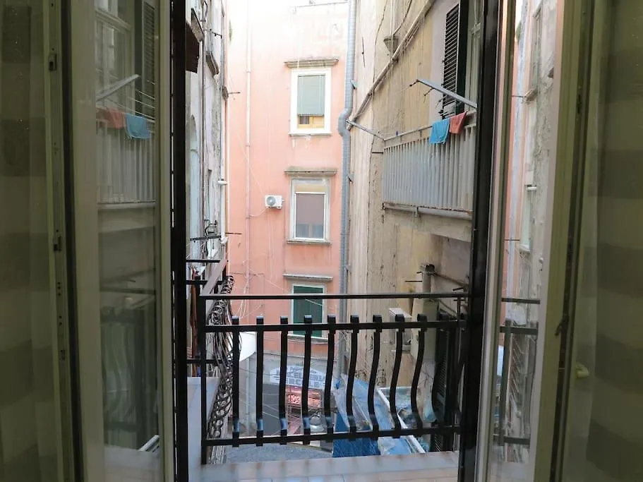 La Casetta Di Yo Naples 0*,  Italy